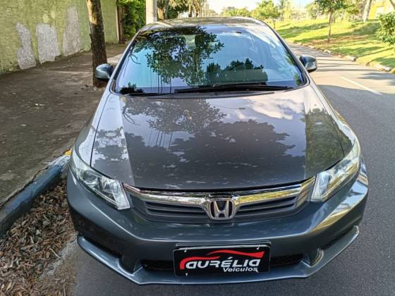 HONDA CIVIC 1.8 LXS 16V FLEX 4P AUTOMÁTICO